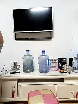 huanhuanaaaaa online show from 11/11/25, 05:02