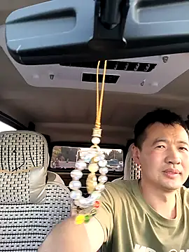 huanhuanaaaaa online show from 05/30/26, 10:56