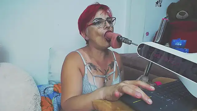 Snapshot of Yeny_hot_ chatting on 10/01/25, 04:40 Yeny hot online show from 10/01/25, 04:40