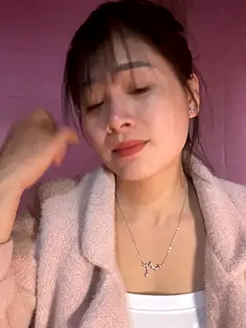 One-nice online show from 11/26/25, 03:13