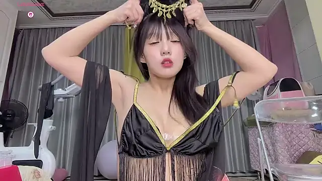 Yaya--728 online show from 03/04/26, 12:00