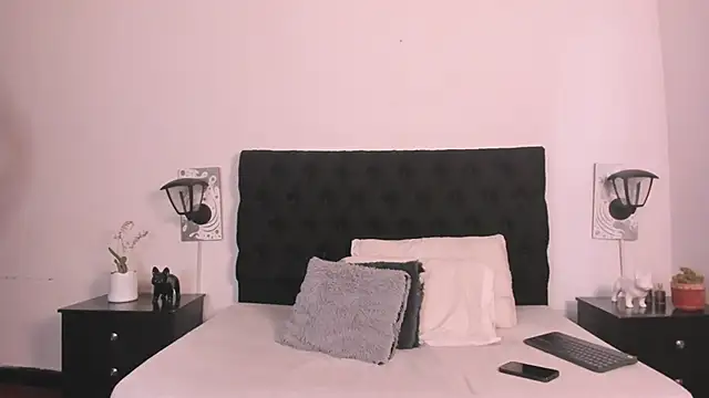 Lucio  Fox online show from 09/16/25, 11:55