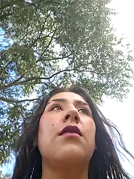 CAROLINE  07 online show from 09/12/25, 01:00