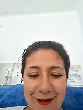 CAROLINE  07 online show from 10/09/25, 07:01