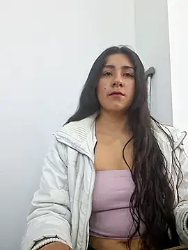 CAROLINE  07 online show from 12/01/25, 12:10