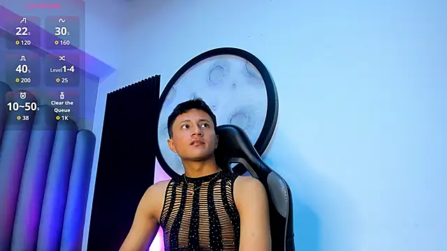  Leohot  online show from 11/14/25, 03:27