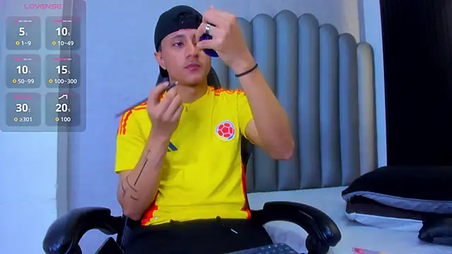  Leohot  online show from 02/17/26, 03:36