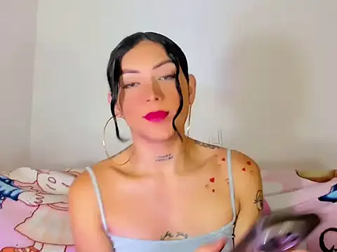 Megan Gil  online show from 10/16/25, 01:45