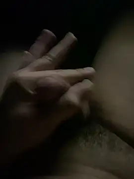 Snapshot of anhye8 chatting on 10/13/25, 06:35 anhye8 online show from 10/13/25, 06:35