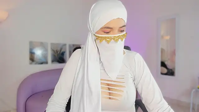 salma isawwii online show from 04/15/26, 03:19