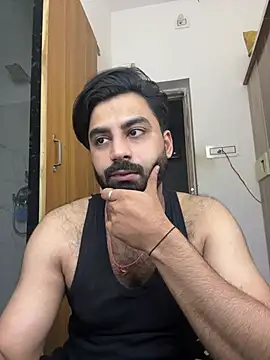Snapshot of hottestboy03 chatting on 08/03/26, 10:43 hottestboy03 online show from 08/03/26, 10:43