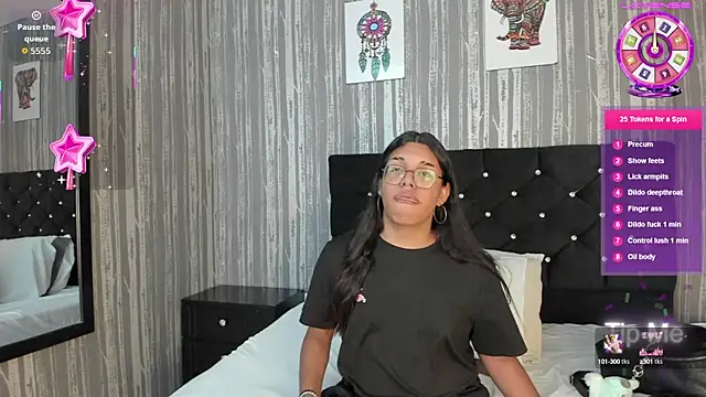 Hailey johnsonn online show from 09/21/25, 04:41