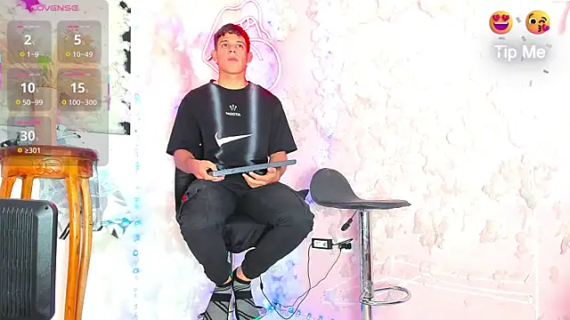 Raams Star online show from 09/23/25, 01:14