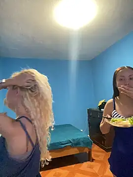 Bruna551 online show from 12/03/25, 11:25