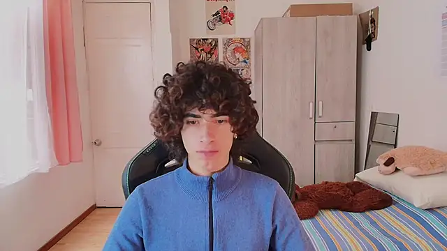 Nude Boy18 online show from 03/24/26, 04:23