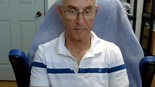 funone1999 online show from 04/15/26, 11:49