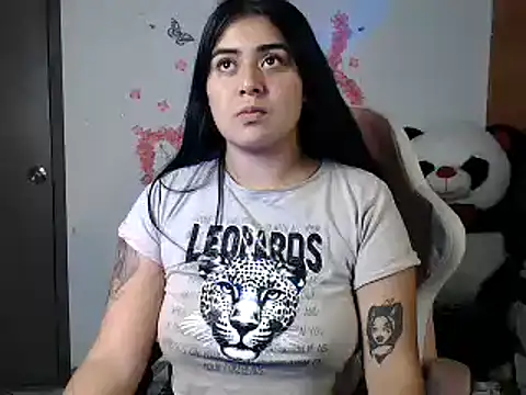 Snapshot of sophiadaza666 chatting on 04/26/26, 01:58 sophiadaza666 online show from 04/26/26, 01:58