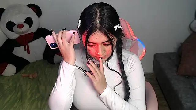 sophiadaza666 online show from 07/23/26, 01:58