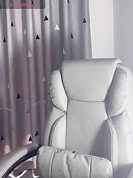 annacc999 online show from 09/15/25, 06:35