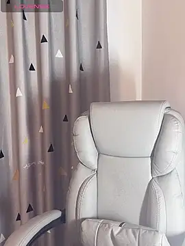 annacc999 online show from 09/22/25, 07:10