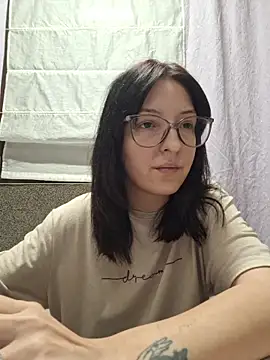 AllexyAle online show from 04/19/26, 09:39