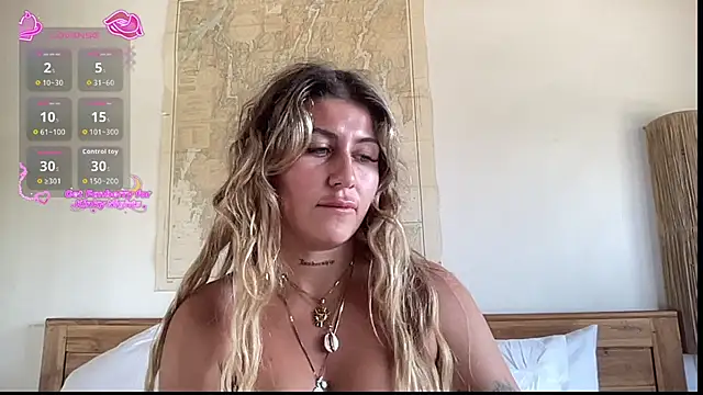 Snapshot of GoddessDove chatting on 07/20/26, 02:37 GoddessDove online show from 07/20/26, 02:37