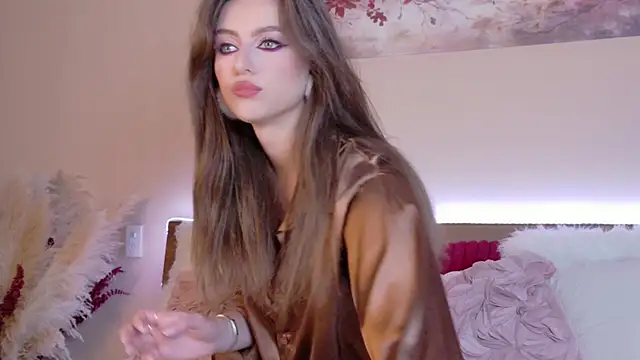 Sienna Voss online show from 06/07/26, 08:12