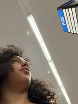 allybluee777 online show from 02/18/26, 02:24