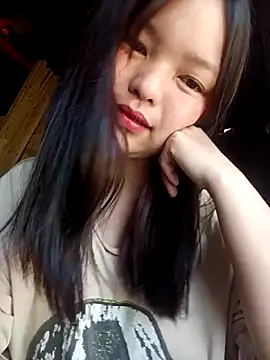 XoiXoi232 online show from 04/08/26, 02:33