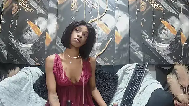 Lilmisbaddyxxx online show from 07/15/26, 09:20