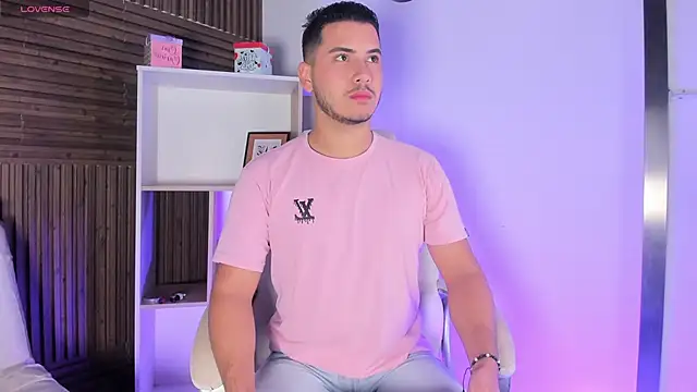 Axel grey  online show from 11/20/25, 12:16