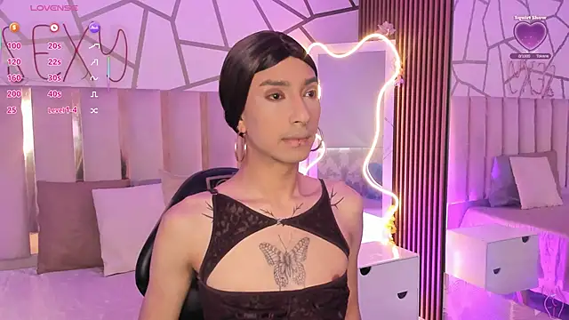 CYRUS TAY online show from 04/05/26, 11:40