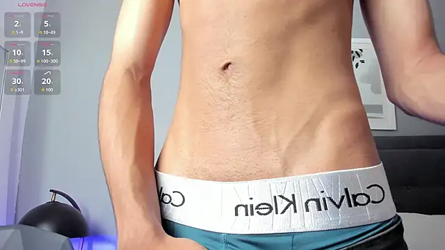 Tylerffoxx online show from 02/18/26, 08:38