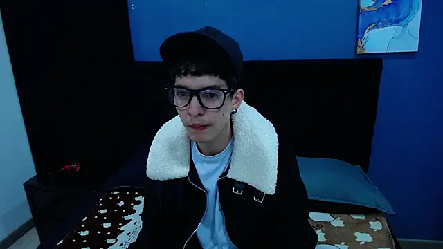 Jheampiiero online show from 10/24/25, 01:40