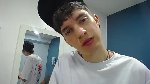 Jheampiiero online show from 11/24/25, 12:49