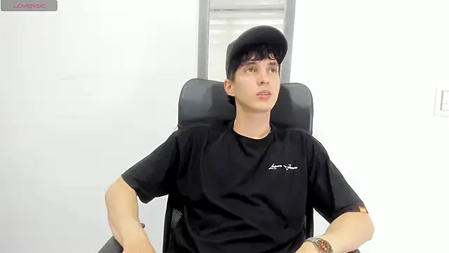 Jheampiiero online show from 04/01/26, 09:12