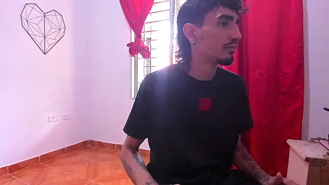 Sexvergon 26 online show from 04/19/26, 08:00