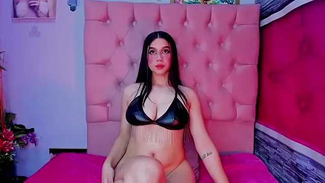 Megan Luxe online show from 11/29/25, 08:34