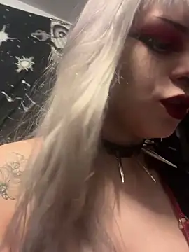 Paige Turner online show from 12/18/25, 01:22