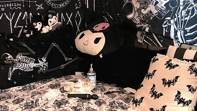 Paige Turner online show from 02/22/26, 03:10