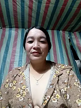 Snapshot of Bliss_rose chatting on 10/04/25, 03:26 Bliss rose online show from 10/04/25, 03:26