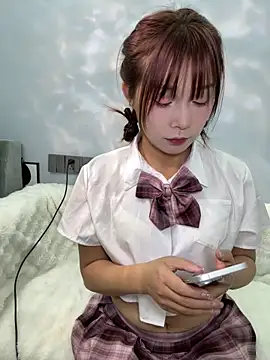 Snapshot of xiaoqiao_ss chatting on 12/14/25, 02:44 xiaoqiao ss online show from 12/14/25, 02:44