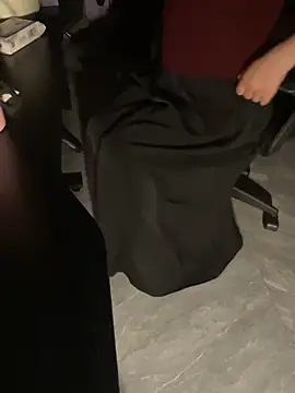 Snapshot of Siaka_201 chatting on 12/19/25, 09:55 Siaka 201 online show from 12/19/25, 09:55