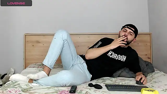 Snapshot of Killian_Vane chatting on 10/07/25, 05:32 Killian Vane online show from 10/07/25, 05:32