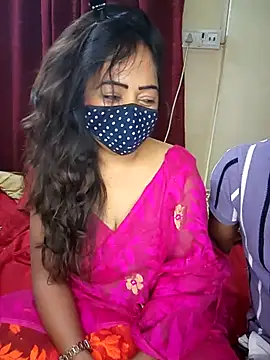 Snapshot of Hotbhabi305 chatting on 12/02/25, 05:30 Hotbhabi305 online show from 12/02/25, 05:30