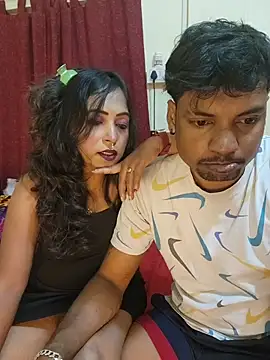 Snapshot of Hotbhabi305 chatting on 03/01/26, 05:59 Hotbhabi305 online show from 03/01/26, 05:59