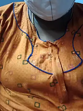 TAMIL ELAKKIYA online show from 11/28/25, 09:23