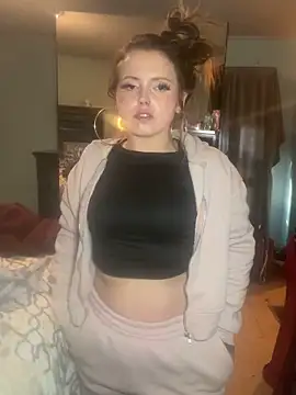 Snapshot of JuicyExxxperience chatting on 12/01/25, 02:00 JuicyExxxperience online show from 12/01/25, 02:00