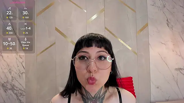 Ravenna666  online show from 11/16/25, 01:06