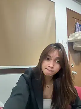 LanySylvia online show from 10/13/25, 03:45